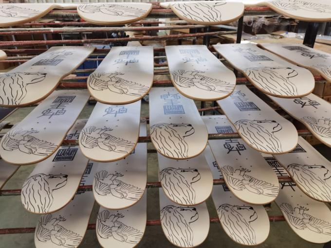 2024 New Style Blank 7 laag Maple Concave Double Kick Standard Skateboard 10