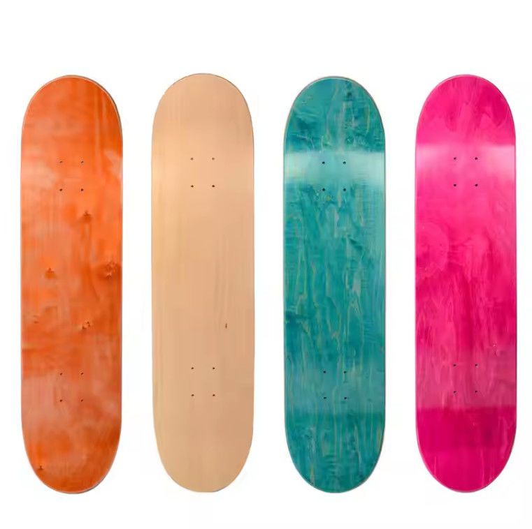 Aanpasbare kleur 7Ply skateboard met polyurethaan wiel Eco-vriendelijk